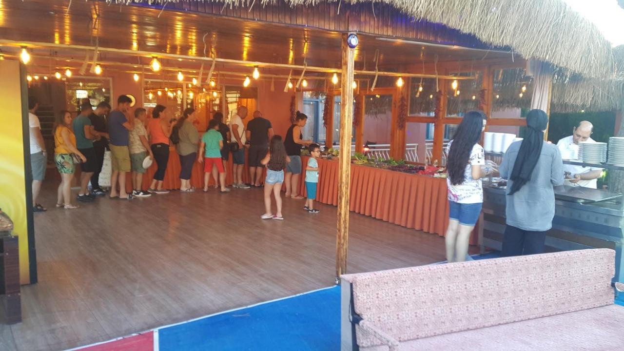 Grand Yayla Hotel Çeşme Exterior foto