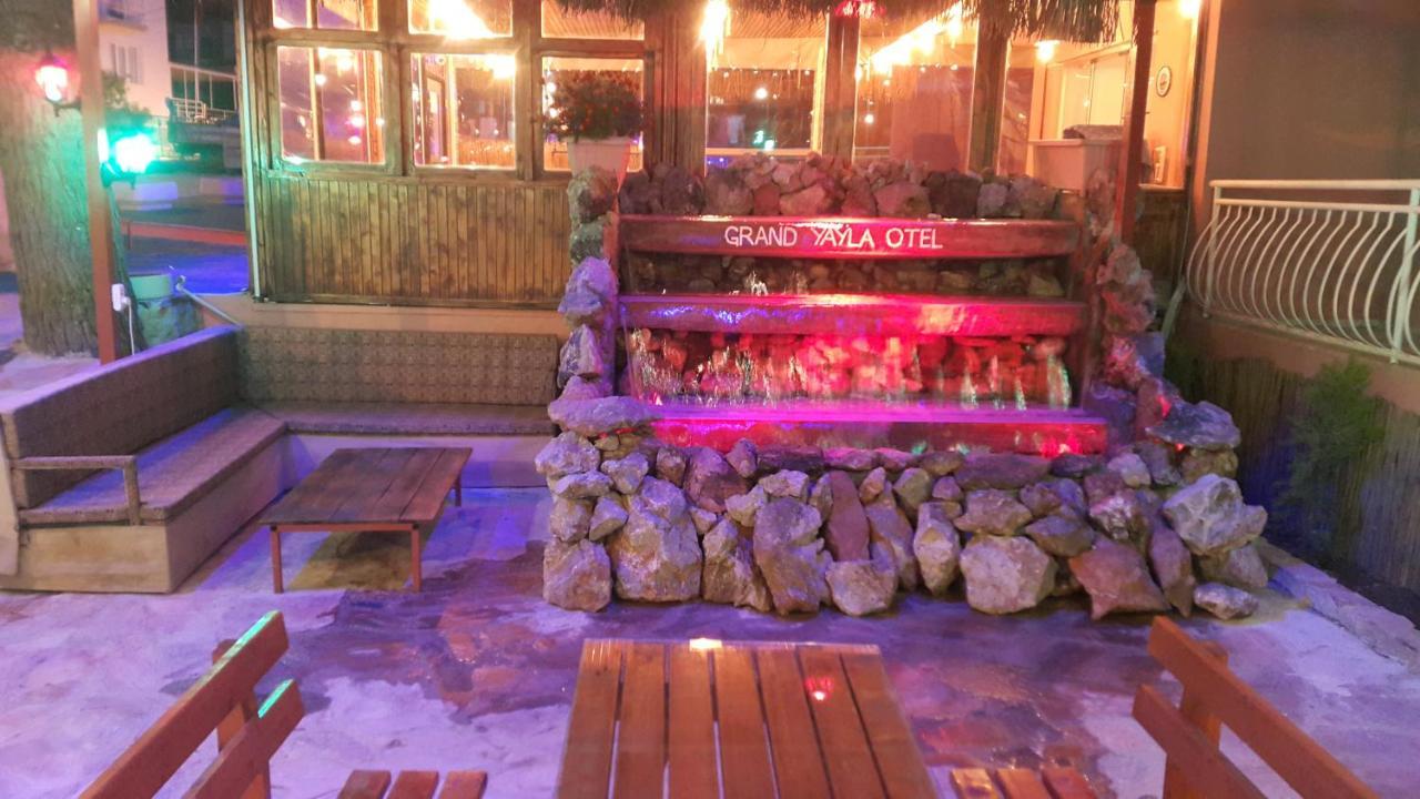 Grand Yayla Hotel Çeşme Exterior foto